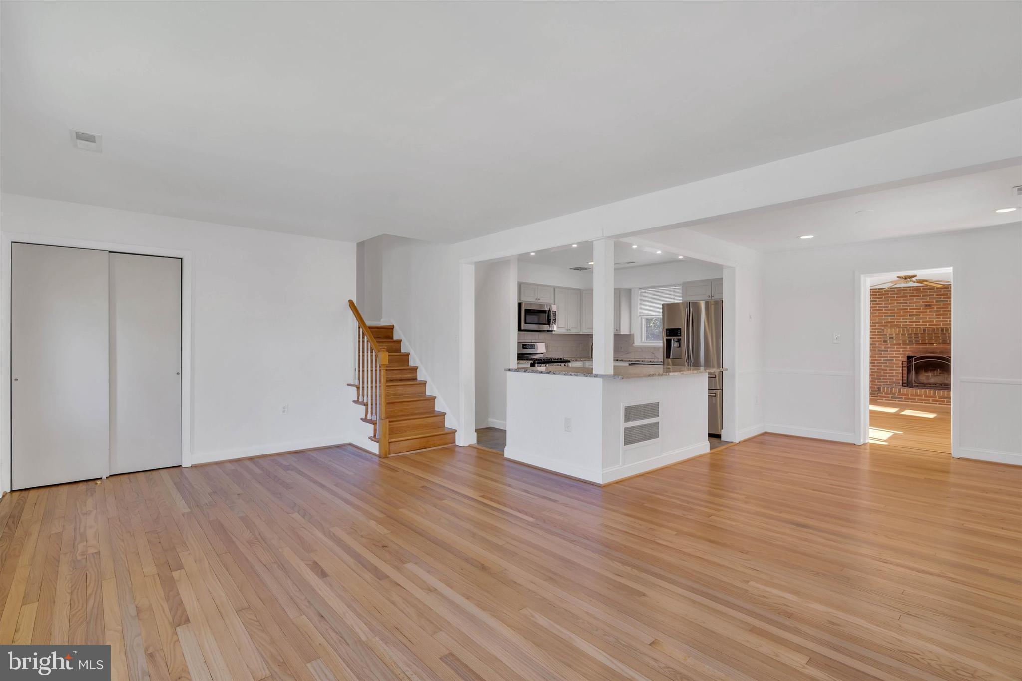 LINTHICUM HEIGHTS - Residential