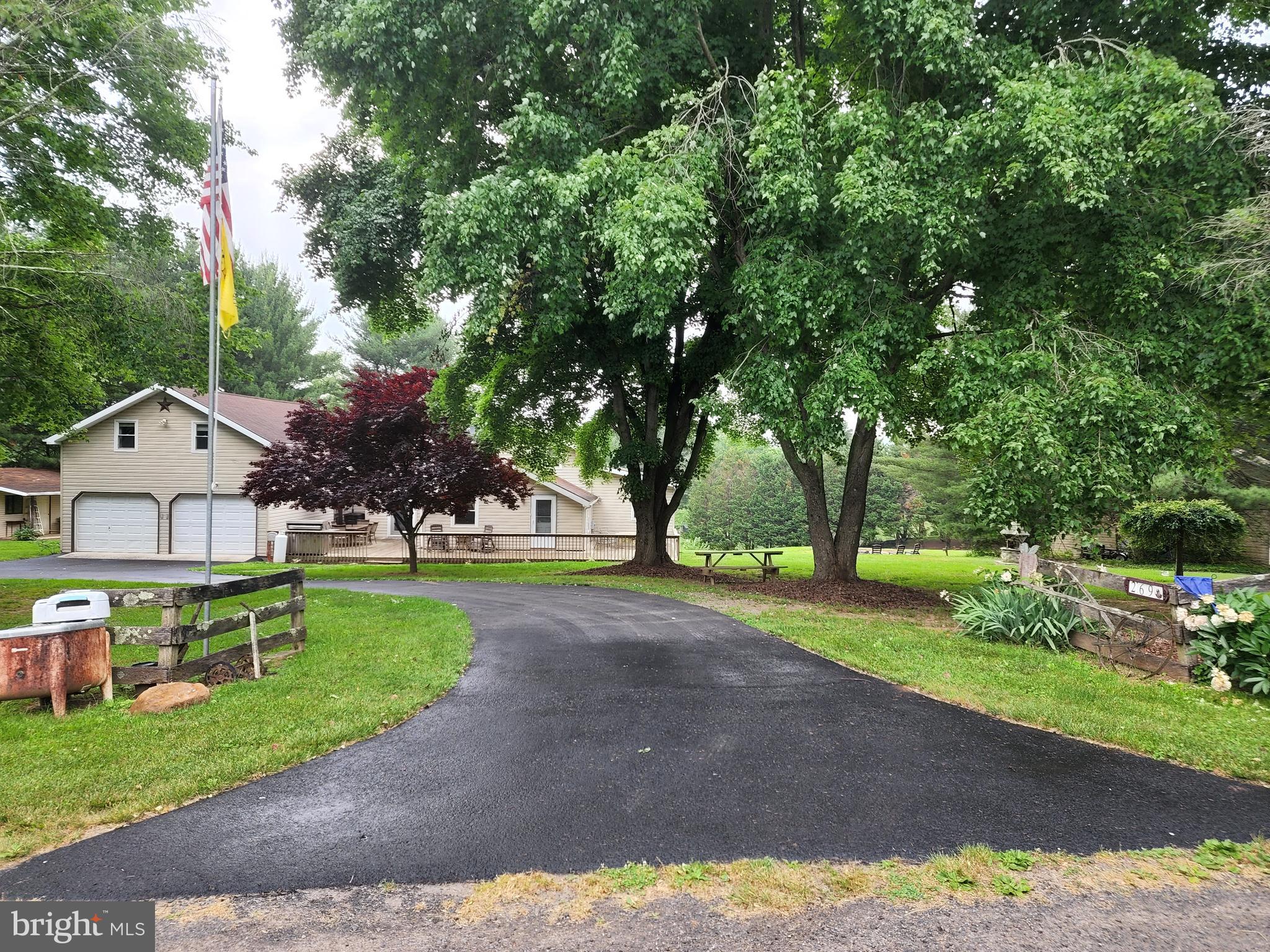 SLEEPY CREEK ORCHARD - Residential