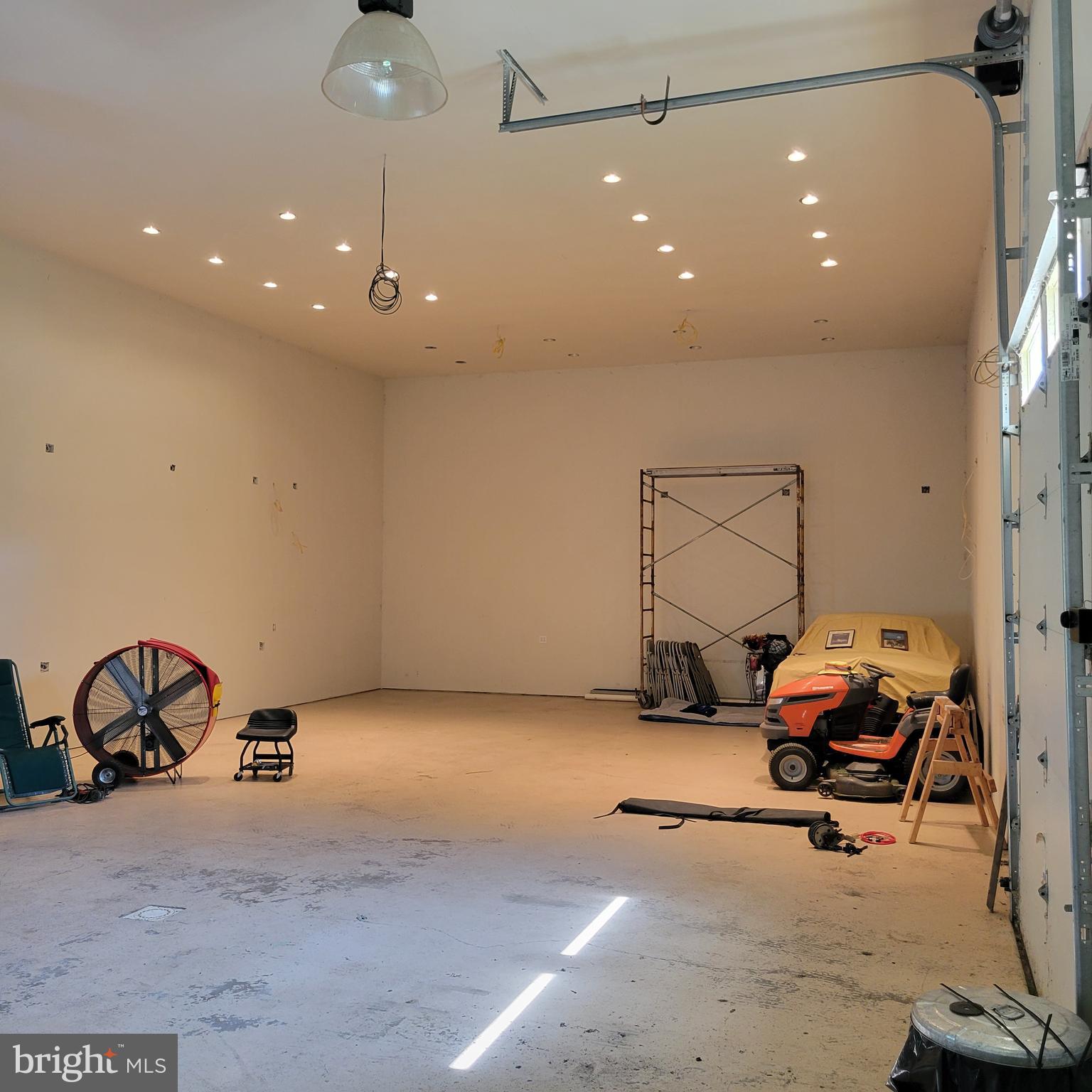 SLEEPY CREEK ORCHARD - Residential