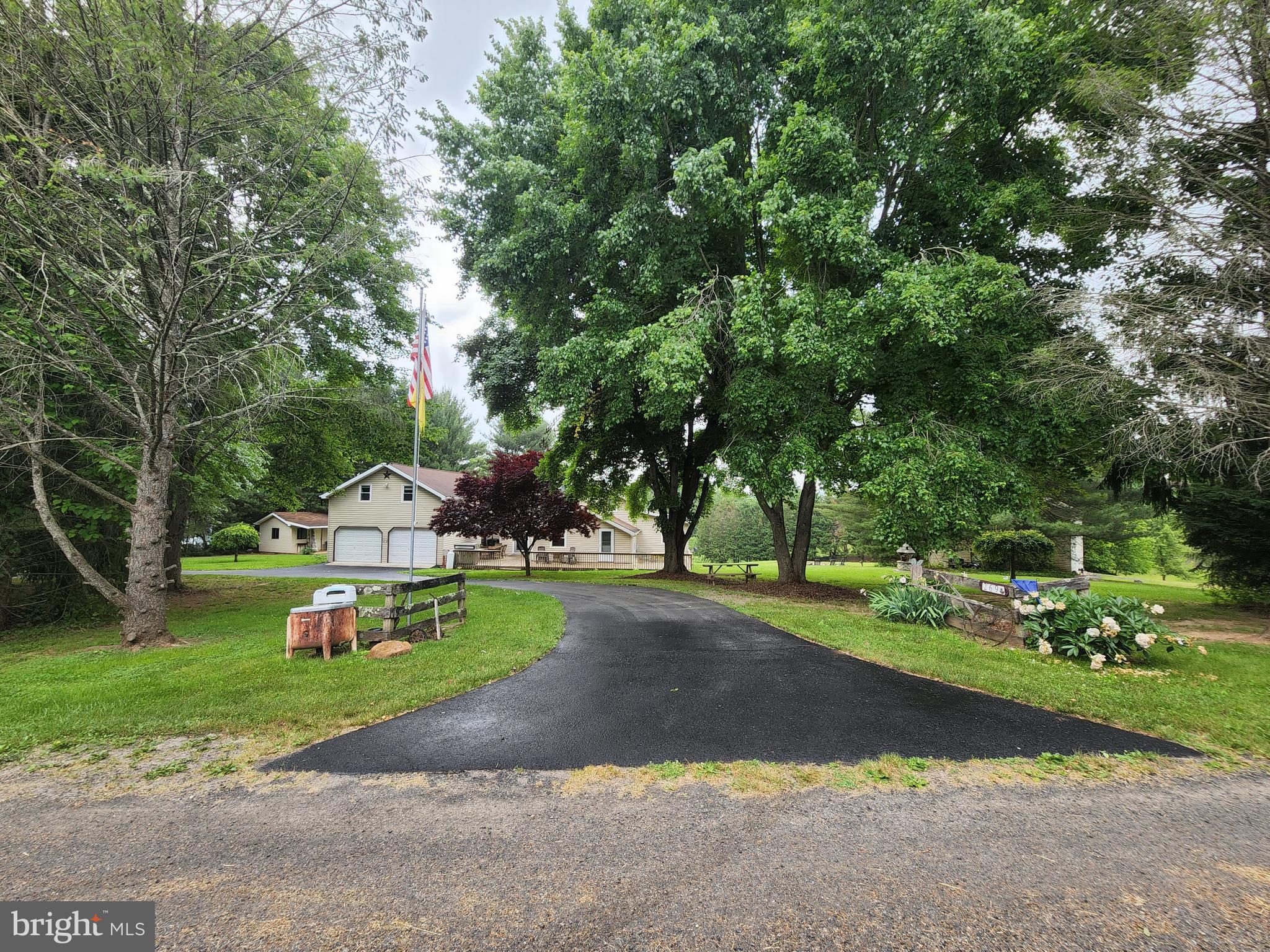 SLEEPY CREEK ORCHARD - Residential