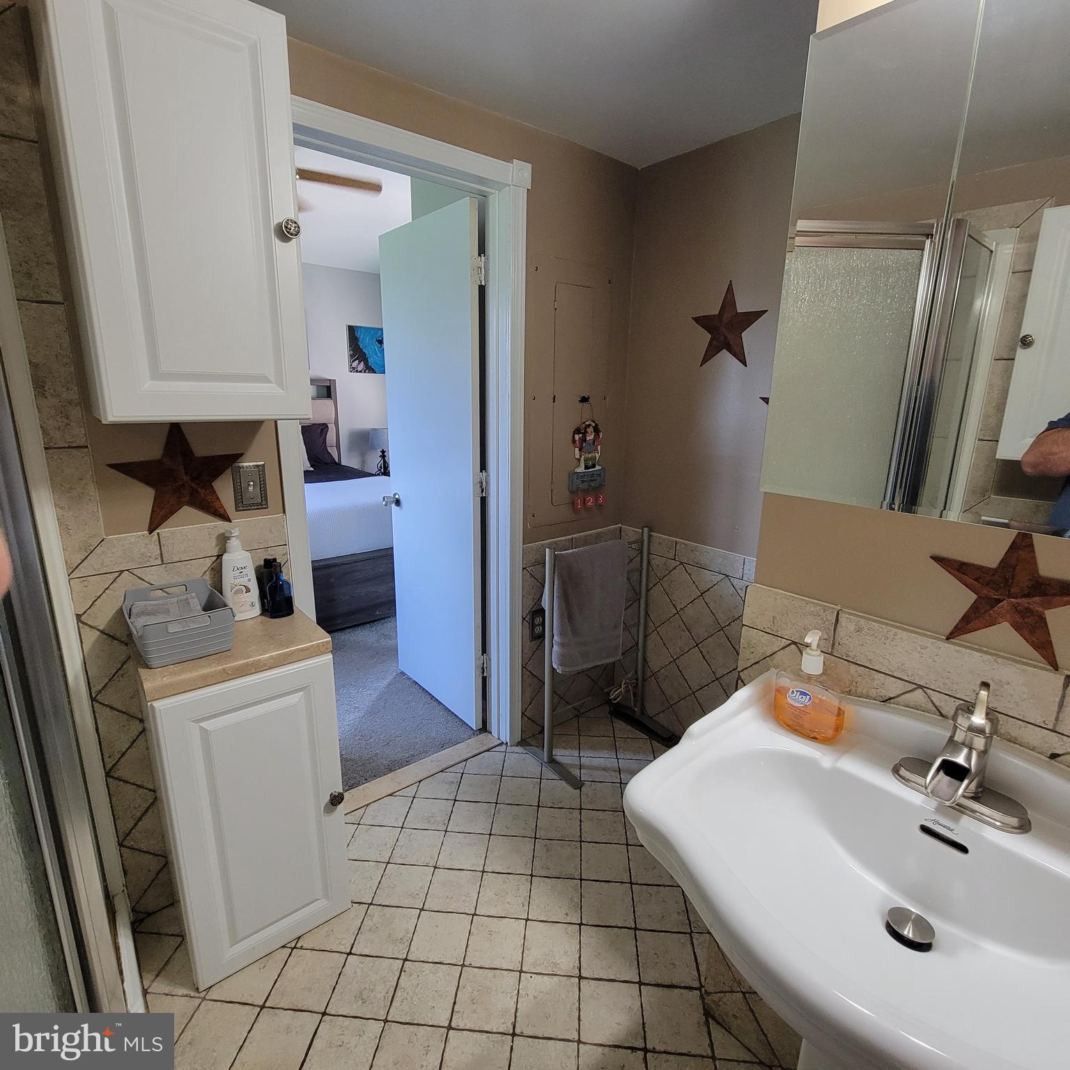 SLEEPY CREEK ORCHARD - Residential