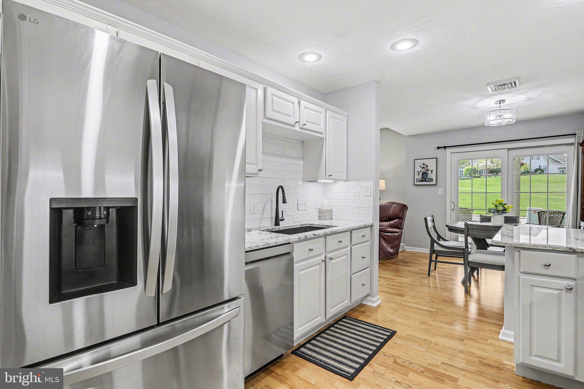 JACKSON HEIGHTS - Residential