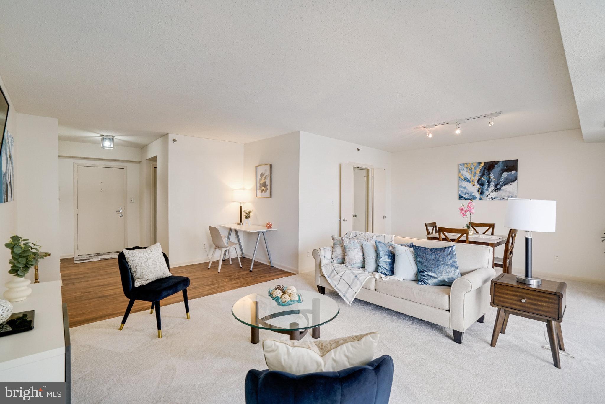 1016 S WAYNE STREET 406