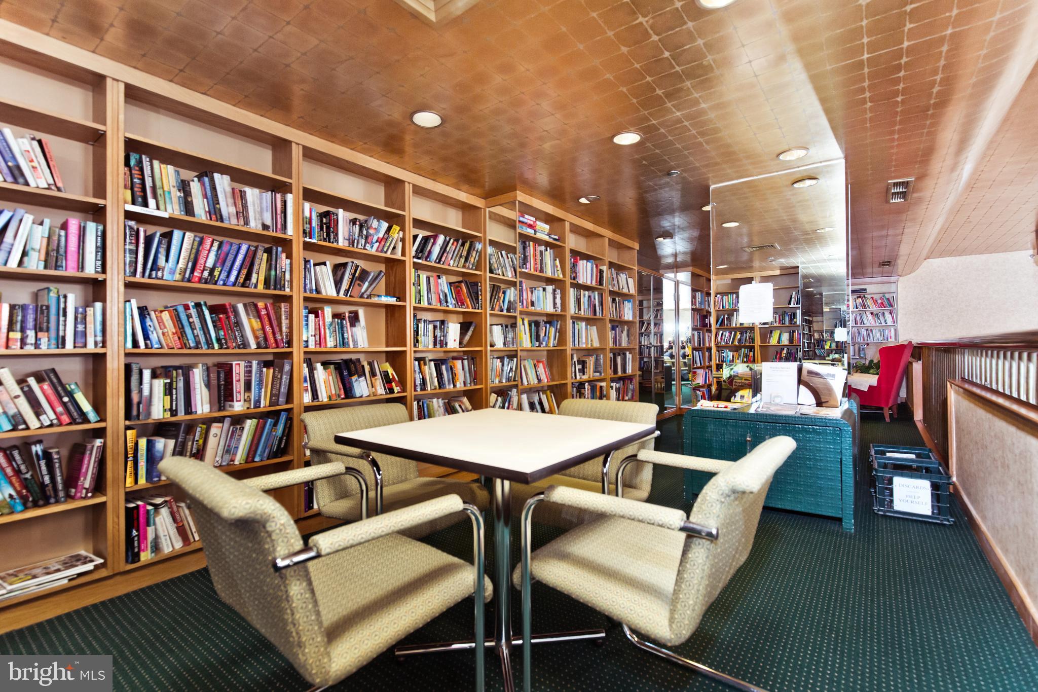 BARKLEY CONDO - Residential