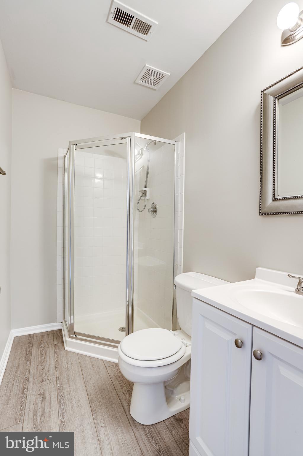 LONGSTREET COMMONS - Residential