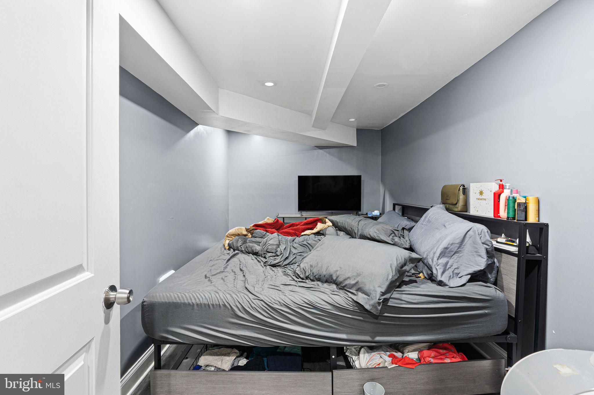 JUNIATA - Residential