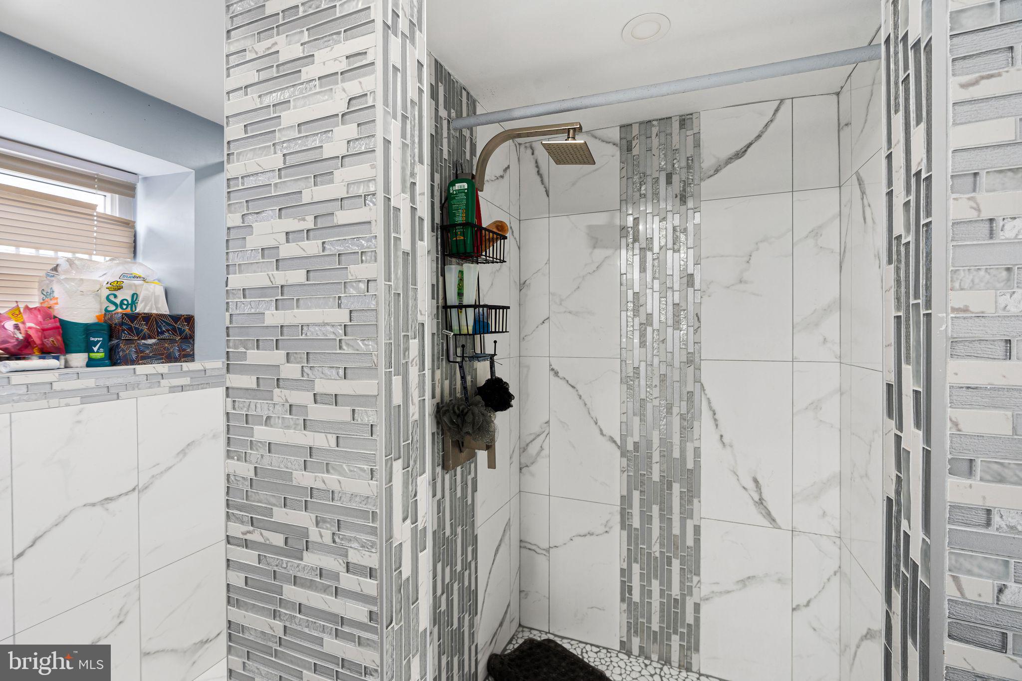 JUNIATA - Residential