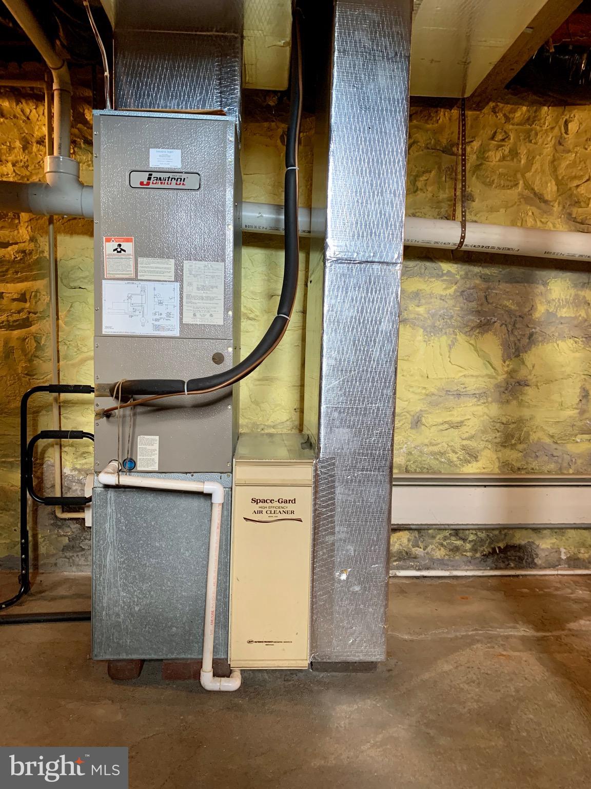 HALLTON HILL - Residential