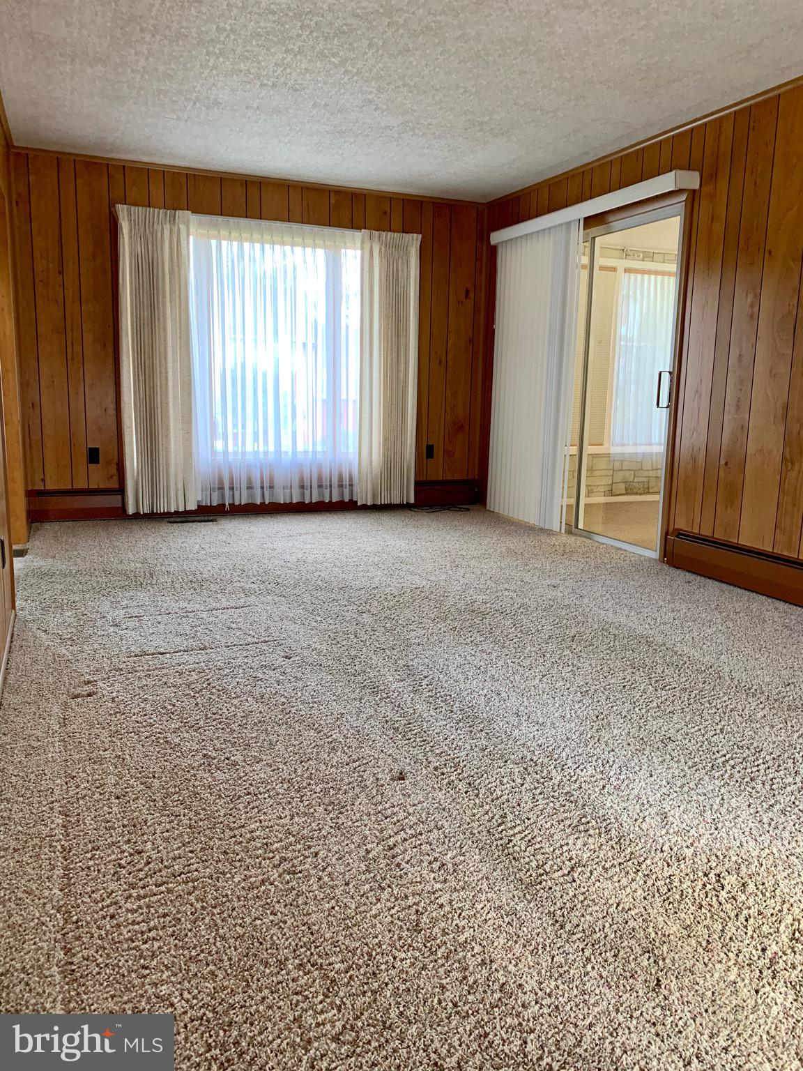 HALLTON HILL - Residential