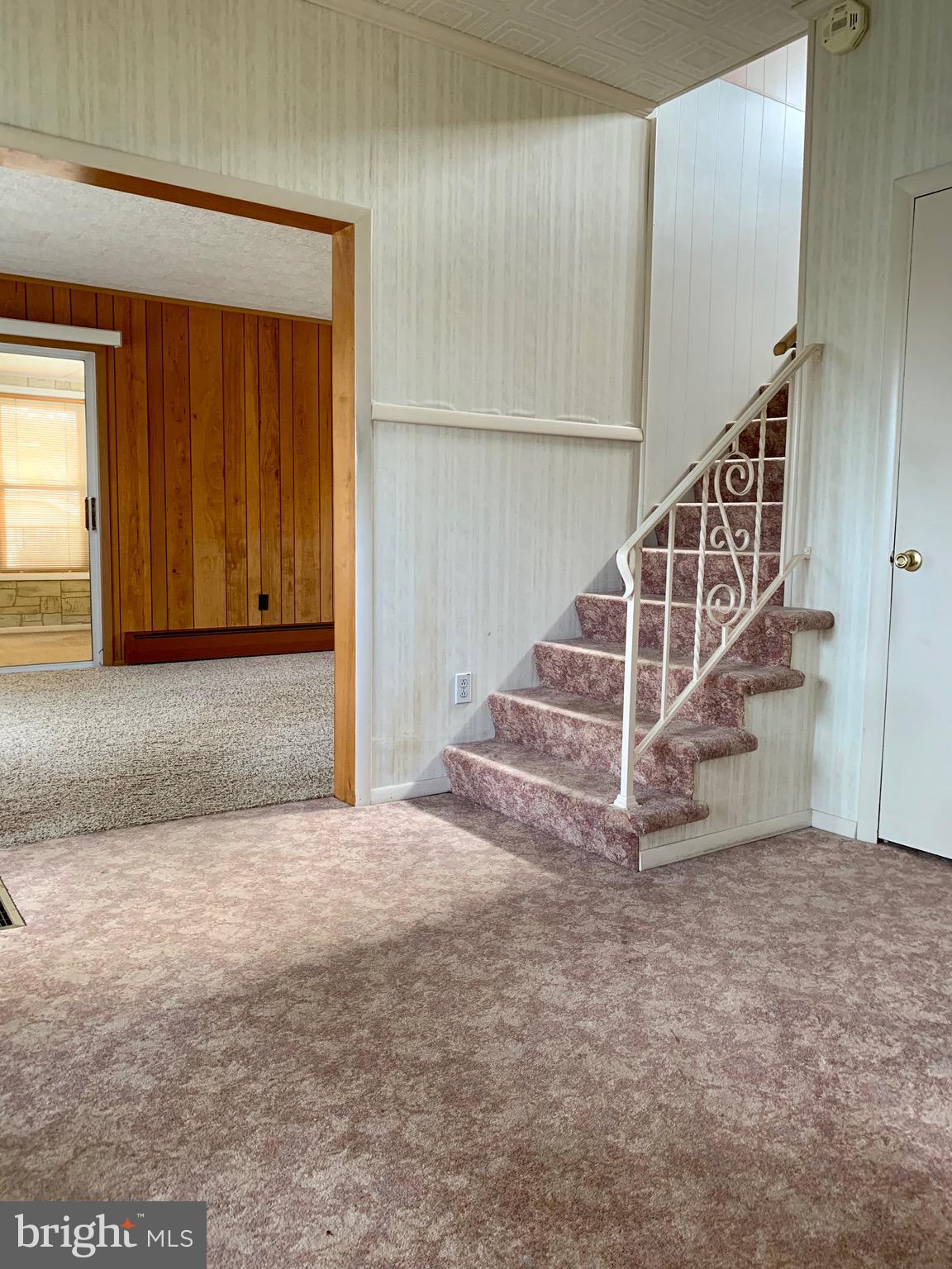 HALLTON HILL - Residential