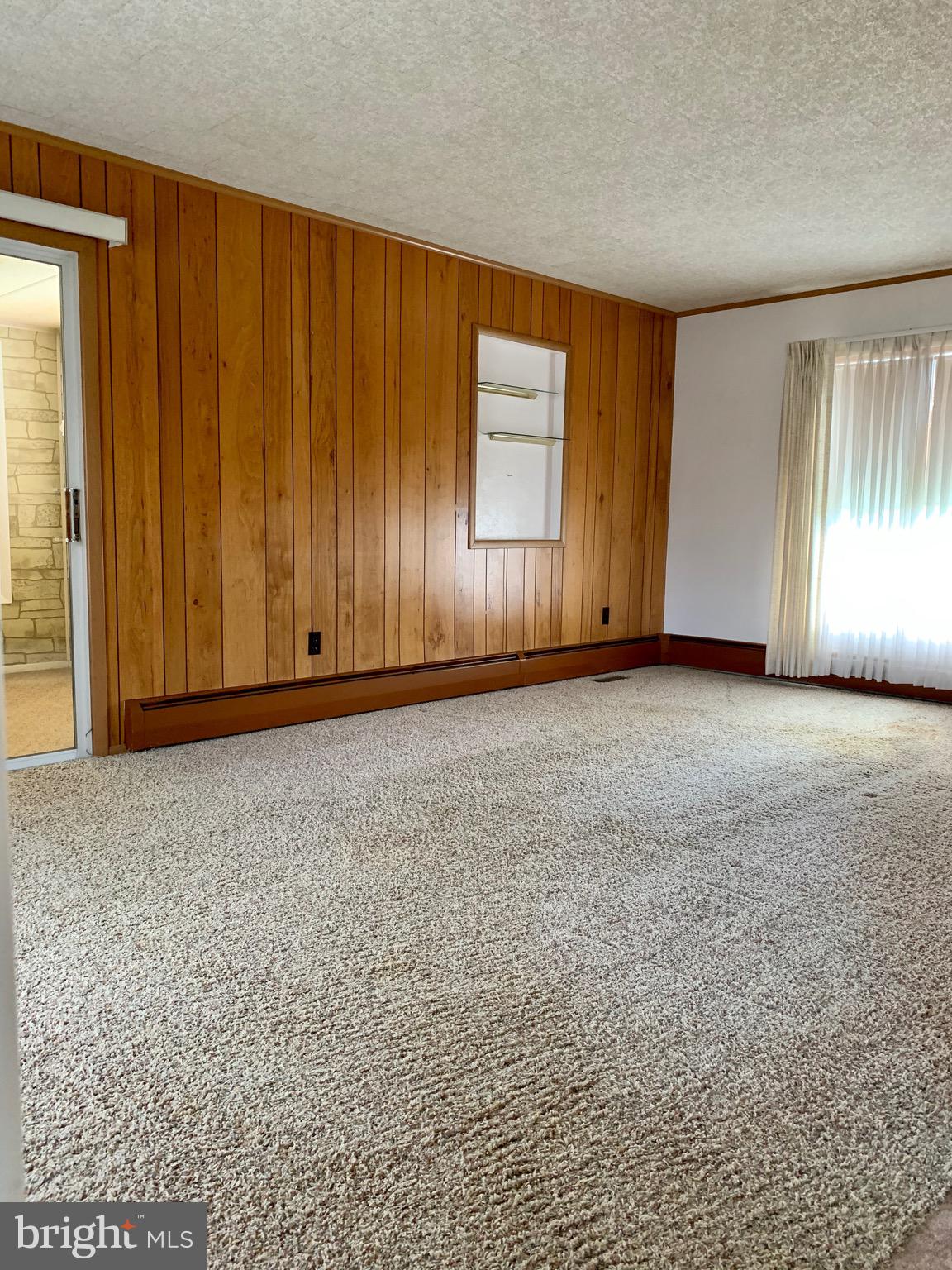 HALLTON HILL - Residential