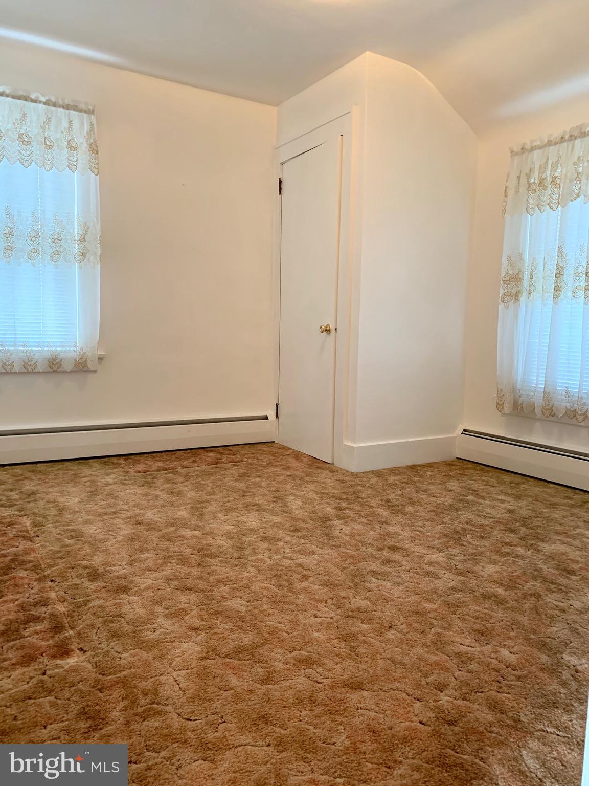 HALLTON HILL - Residential