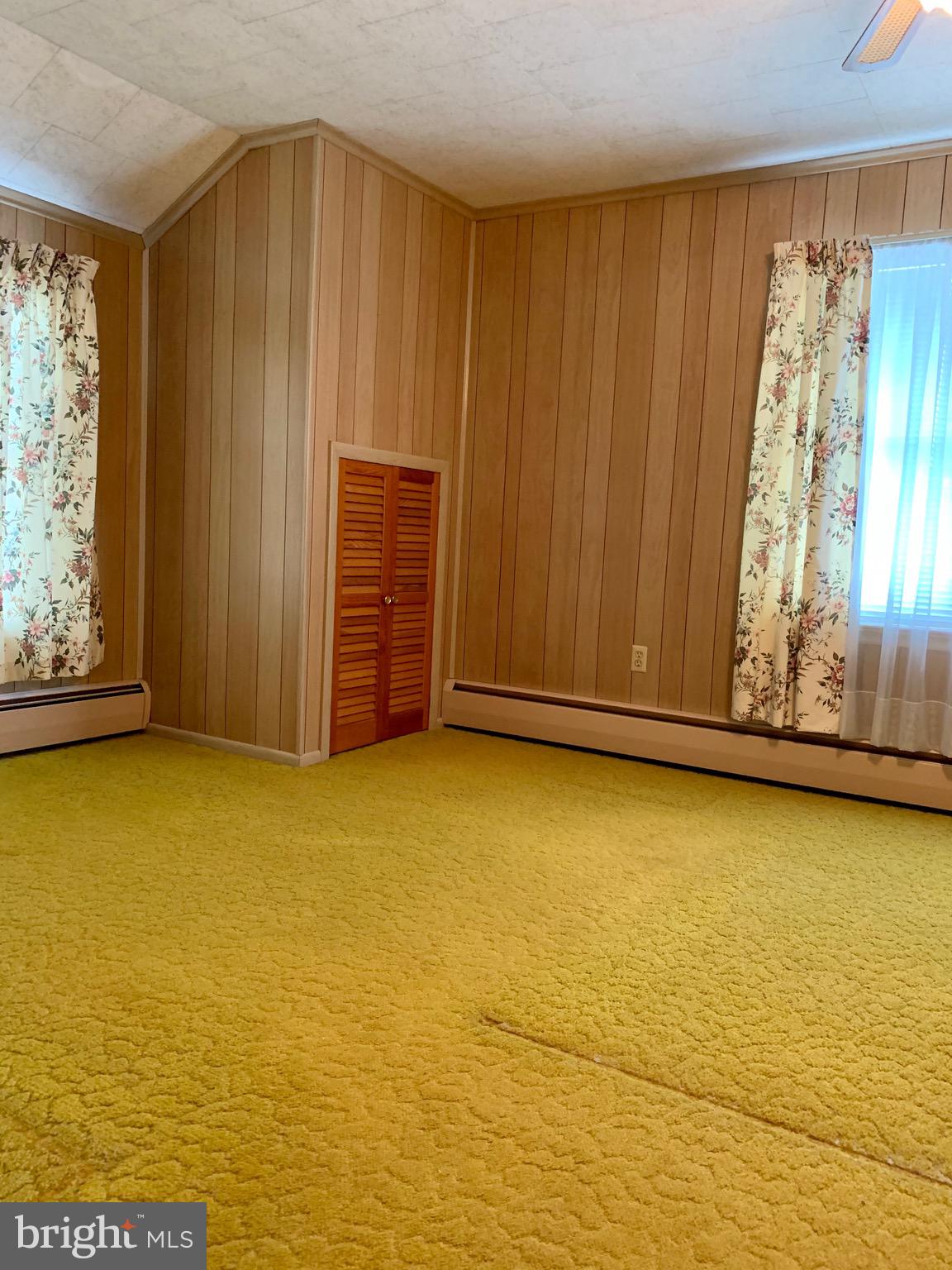 HALLTON HILL - Residential