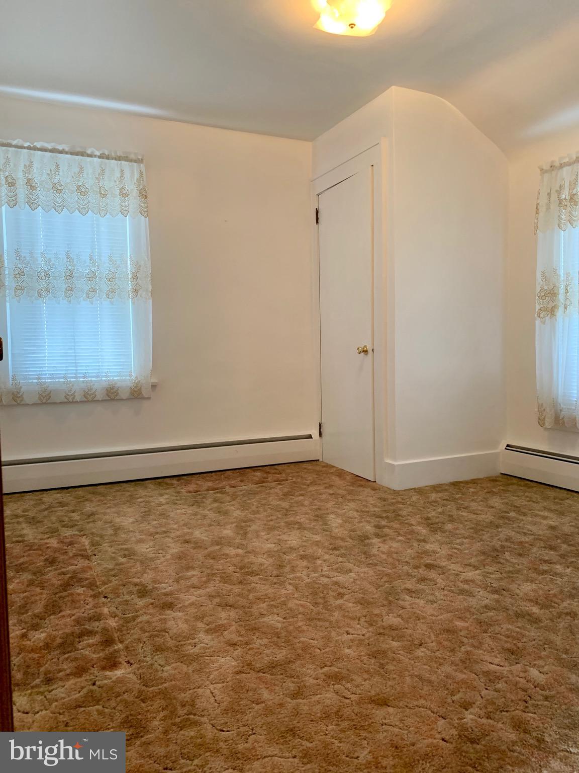 HALLTON HILL - Residential