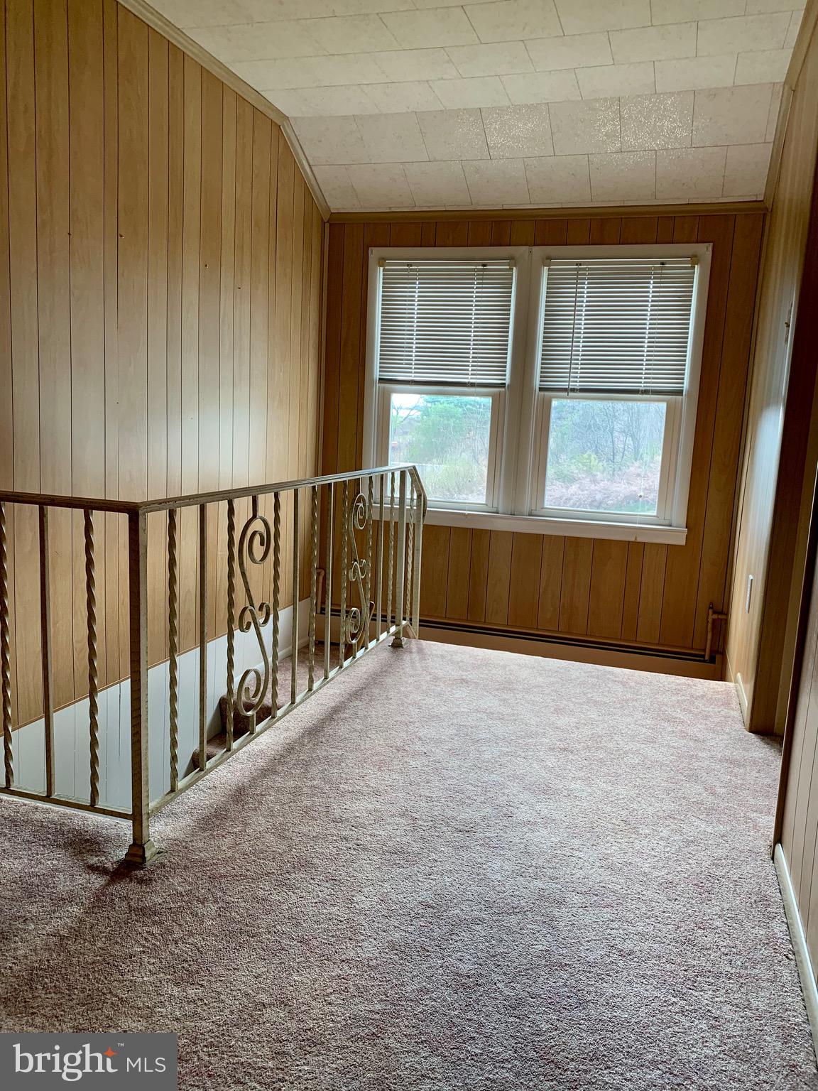 HALLTON HILL - Residential