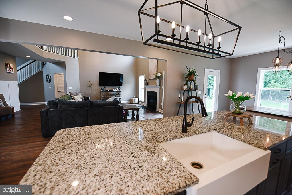 CANAAN WOODS - Residential