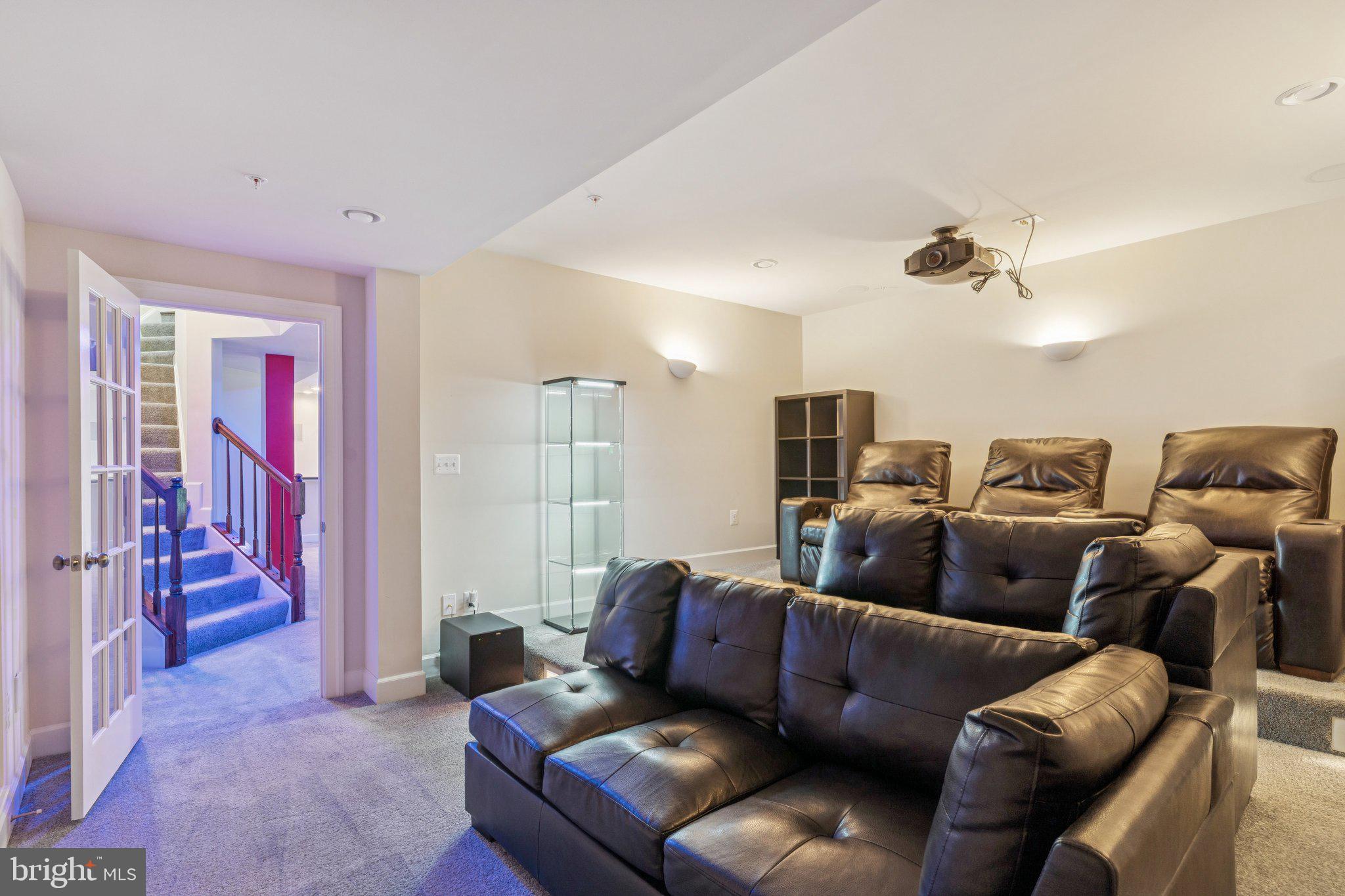 WESTWOOD - Residential Lease