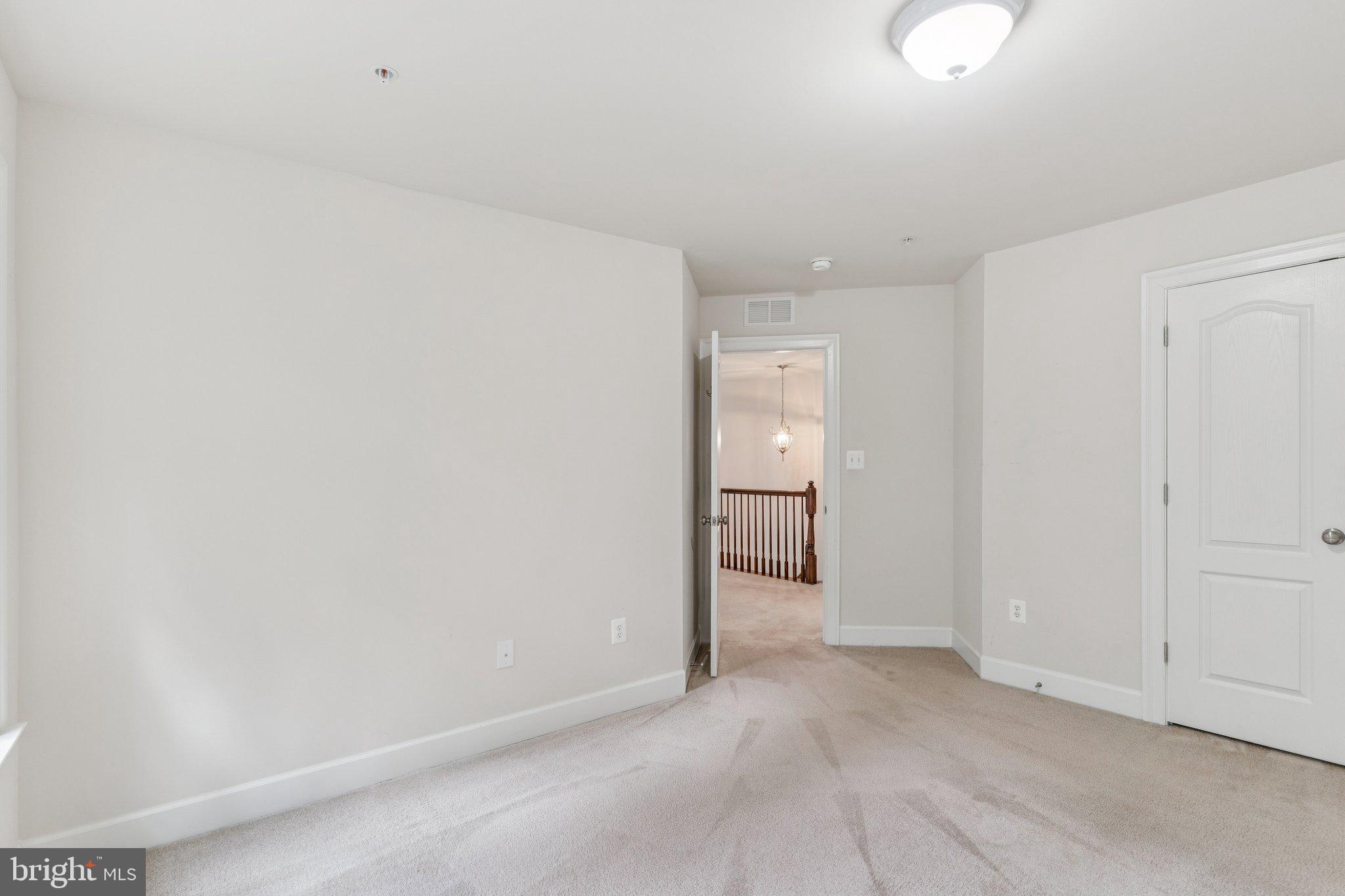 WESTWOOD - Residential Lease