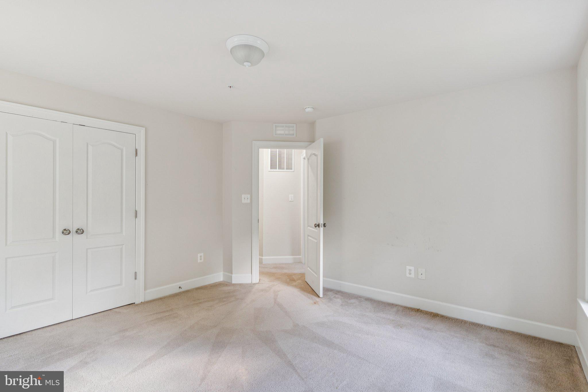 WESTWOOD - Residential Lease