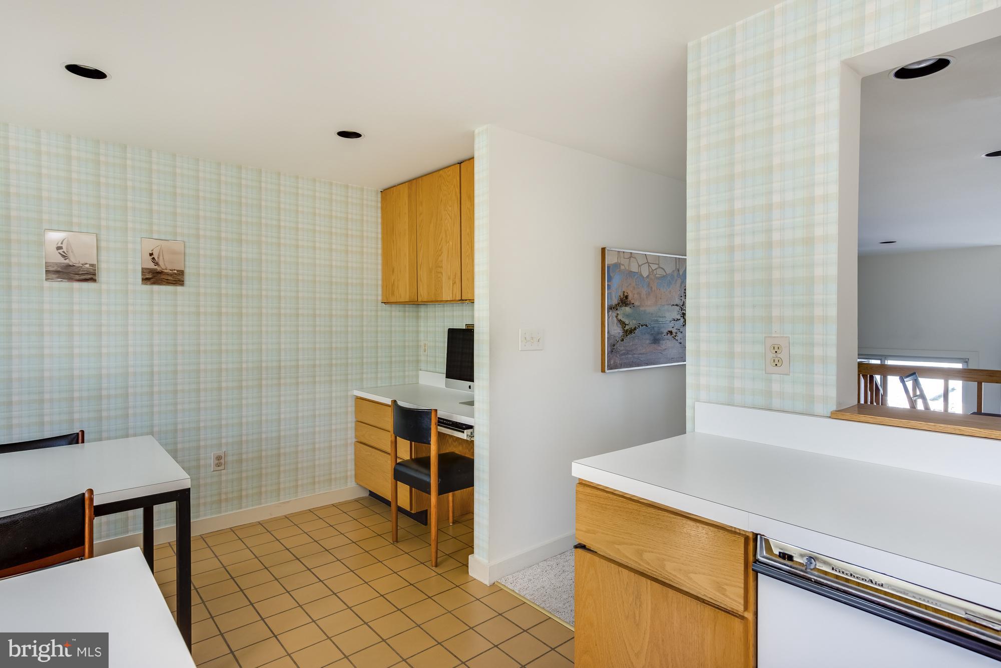 EASTPORT - Residential