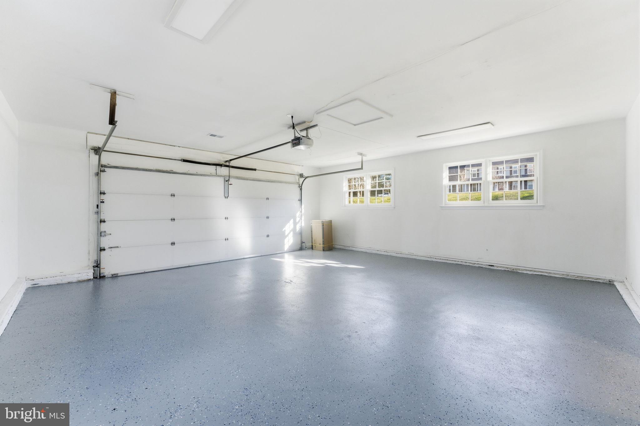 GLEN MILL VILLAGE - Residential