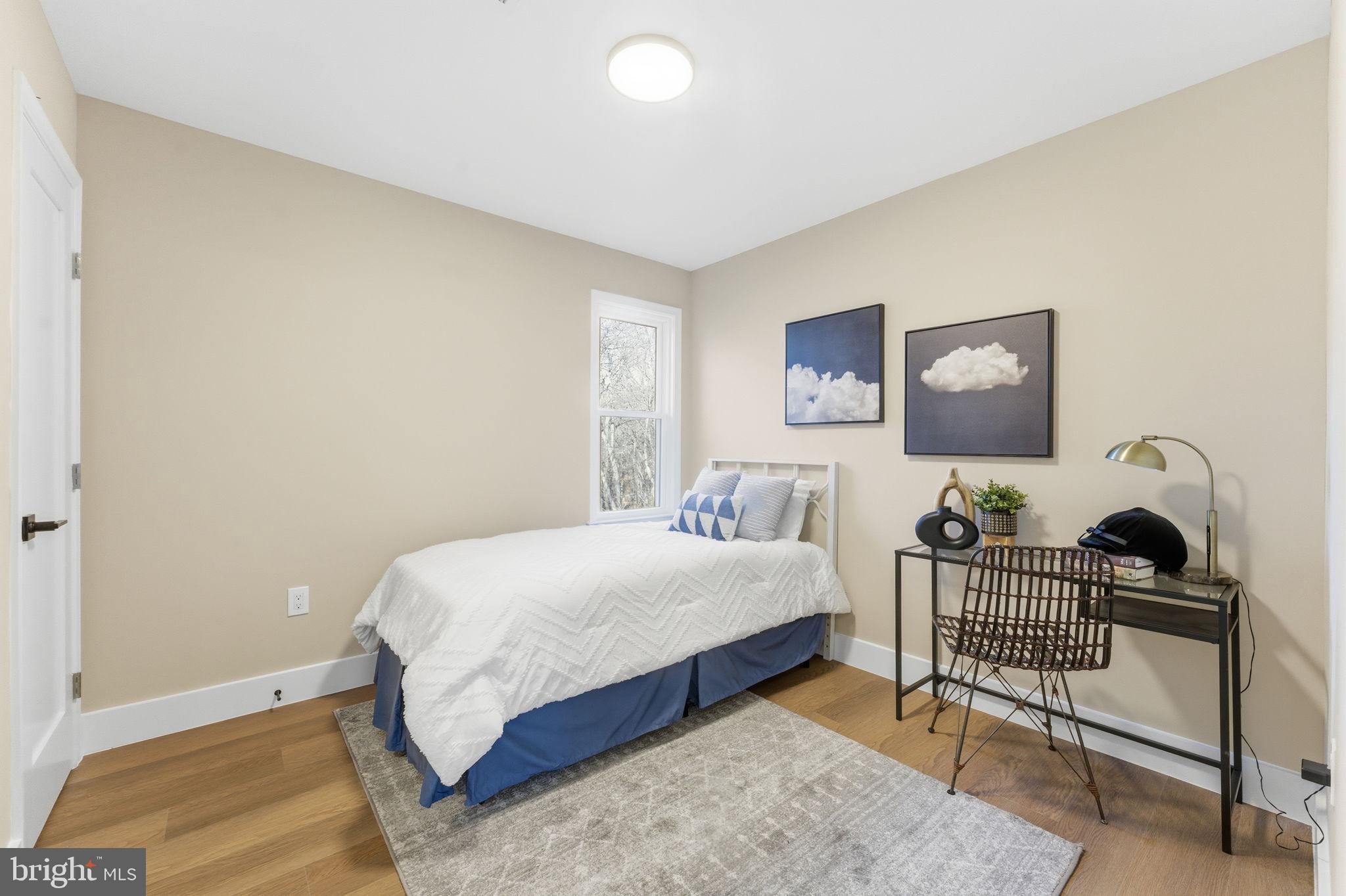 GLEN MILL VILLAGE - Residential