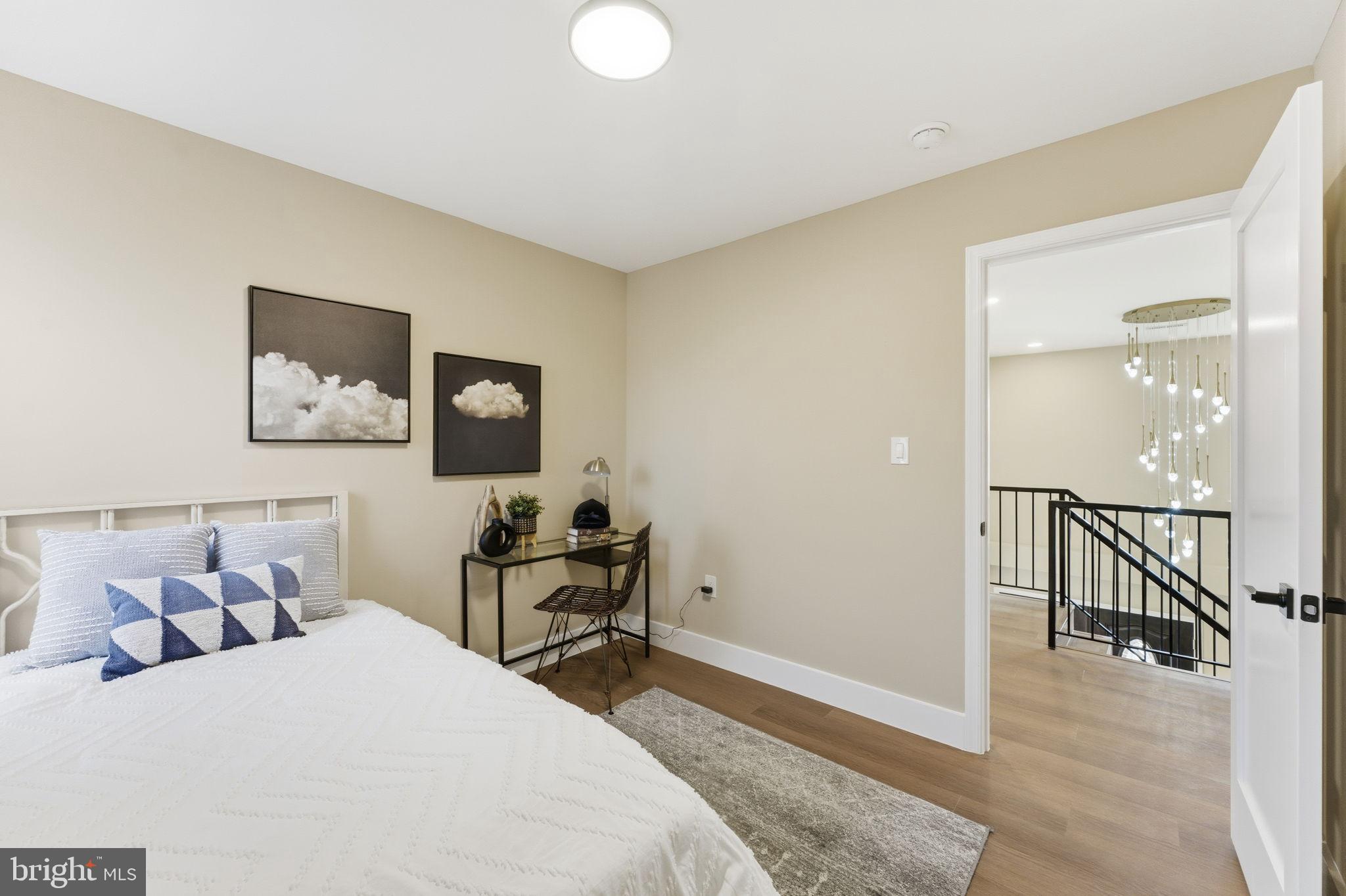 GLEN MILL VILLAGE - Residential