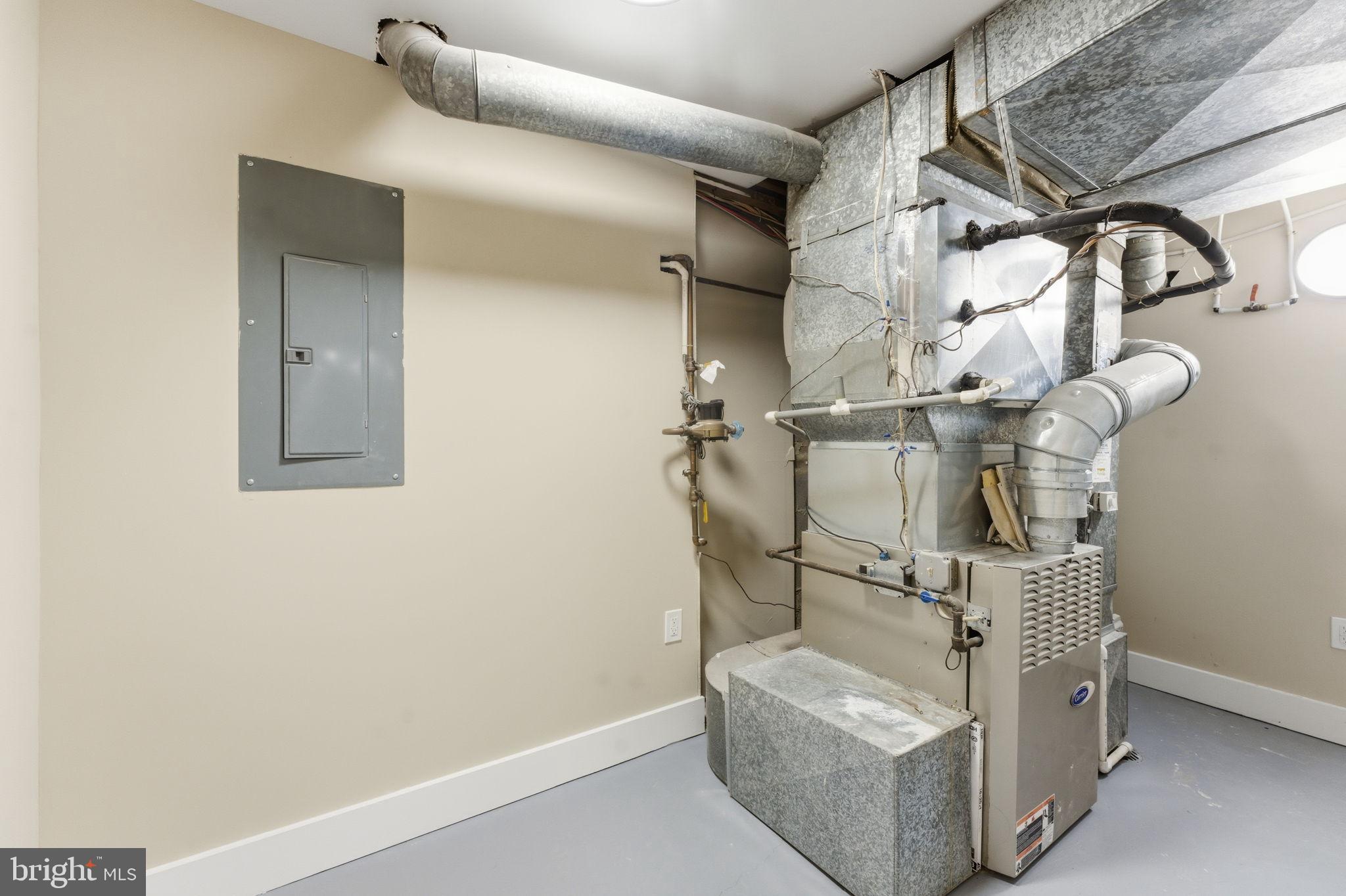 GLEN MILL VILLAGE - Residential