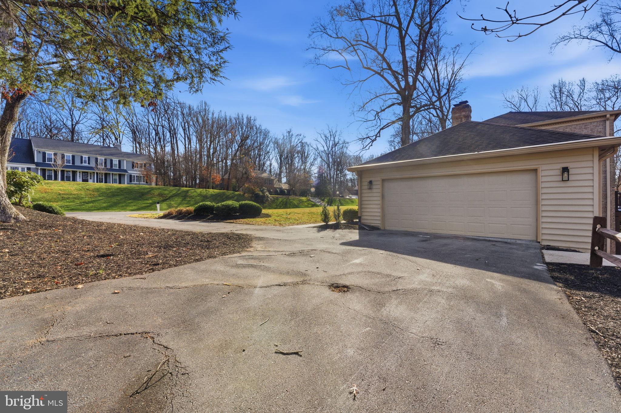 GLEN MILL VILLAGE - Residential