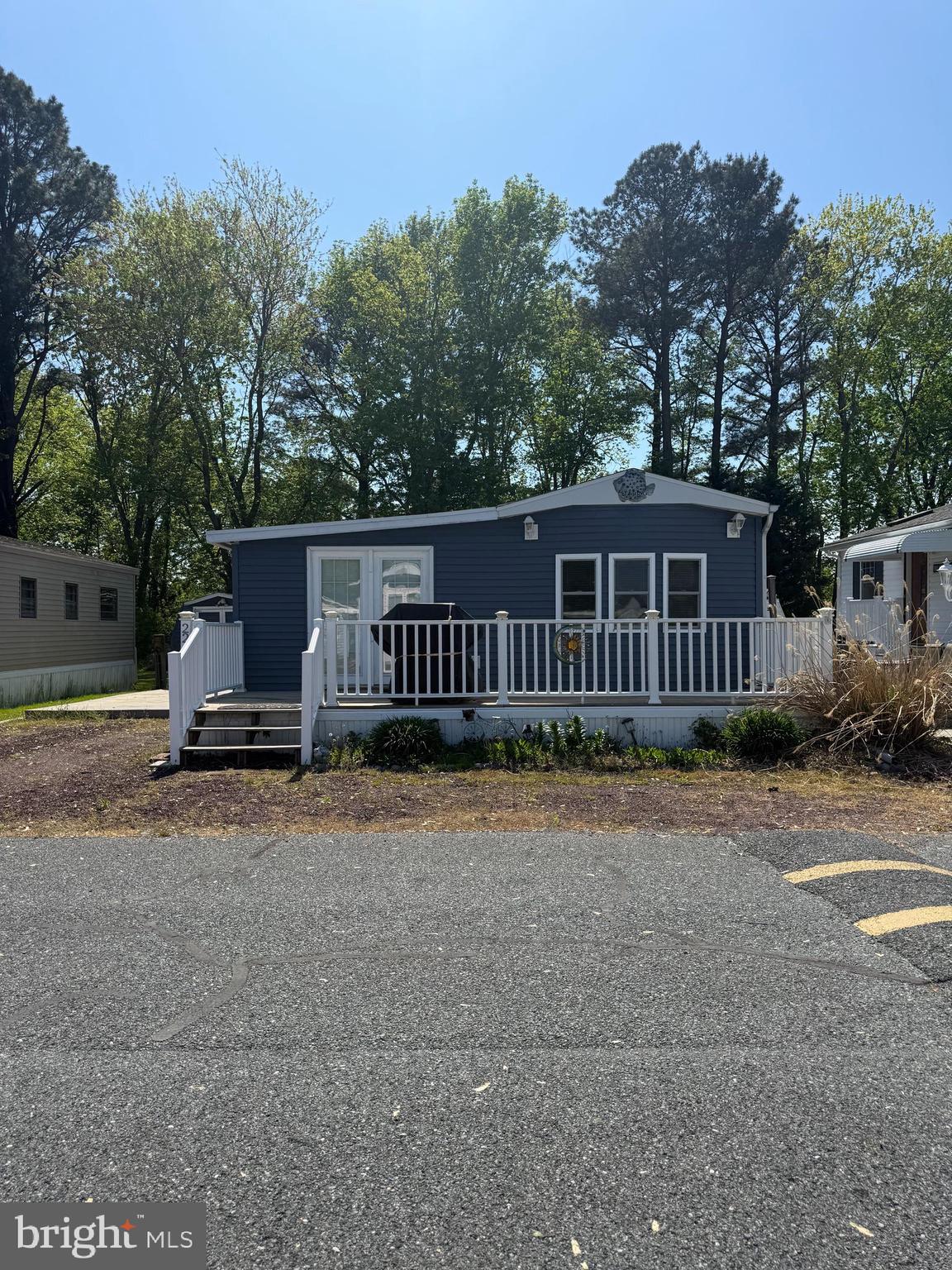 WHITE HORSE PARK I - Residential