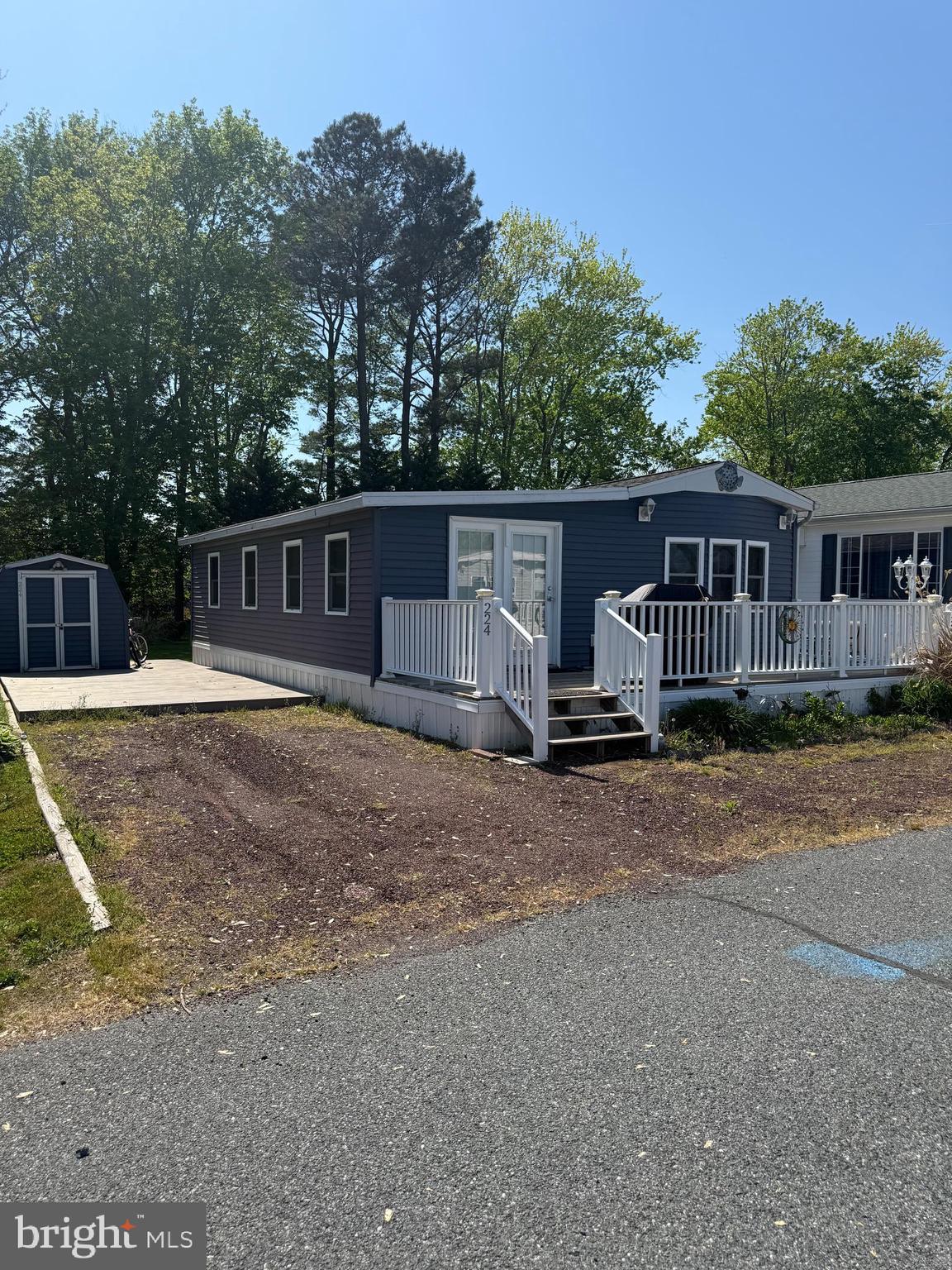 WHITE HORSE PARK I - Residential