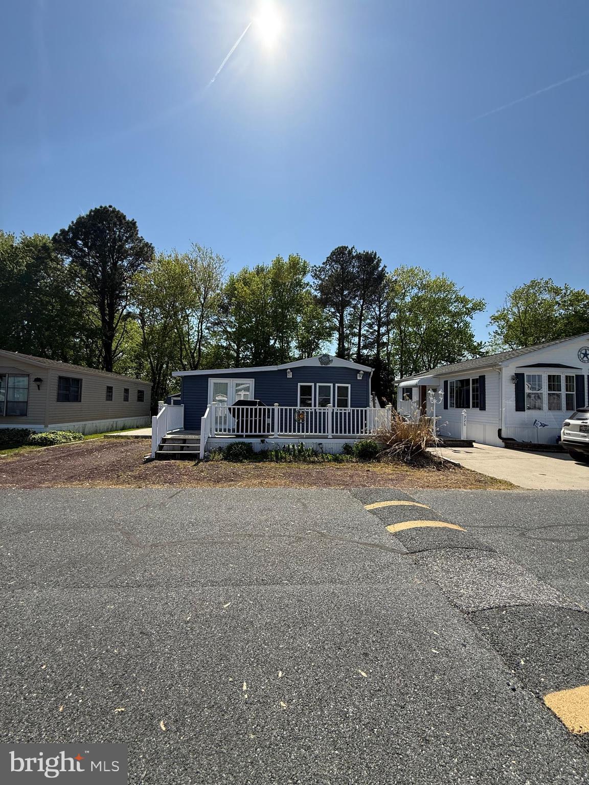 WHITE HORSE PARK I - Residential