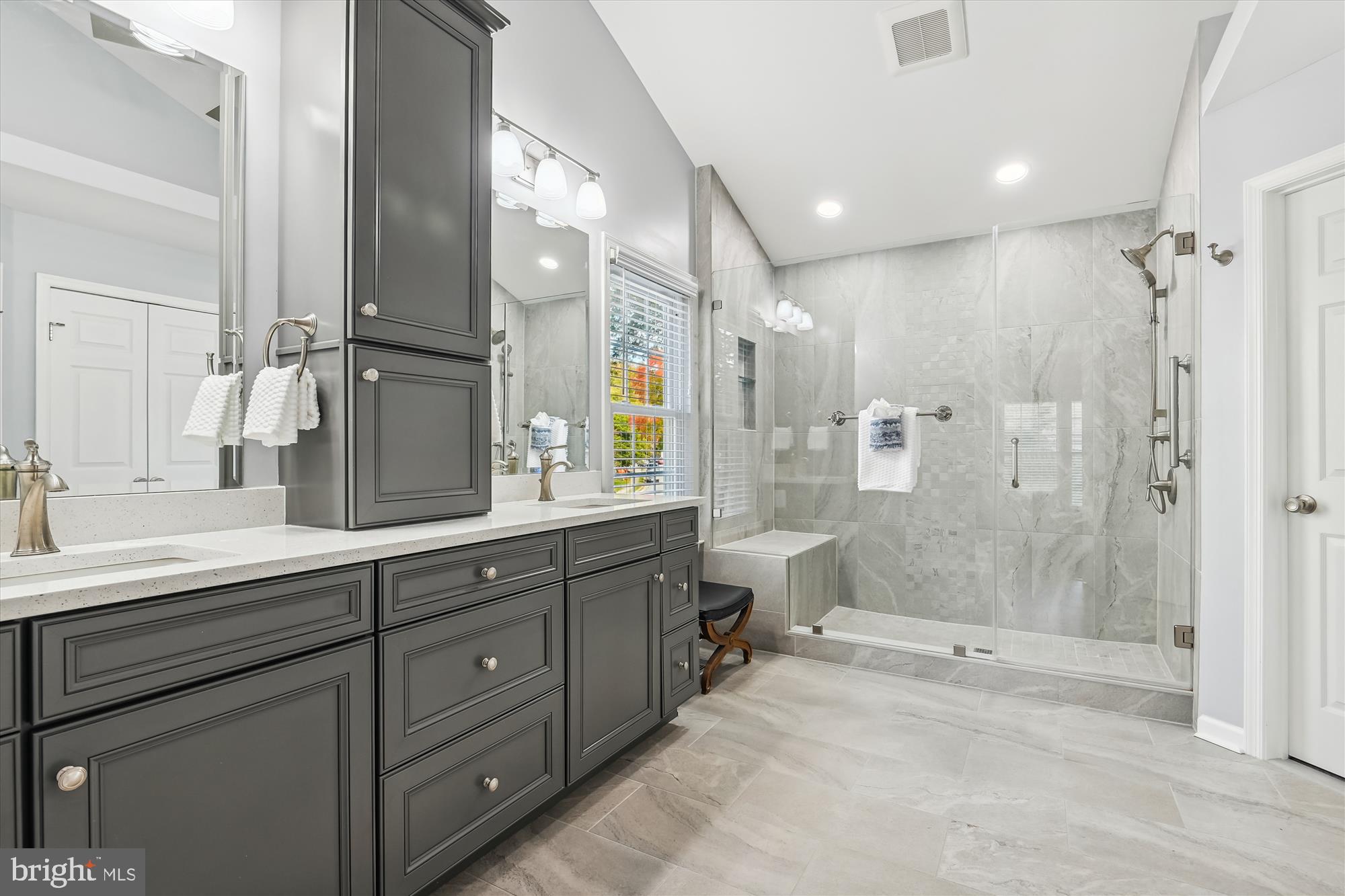 EXETER - Residential