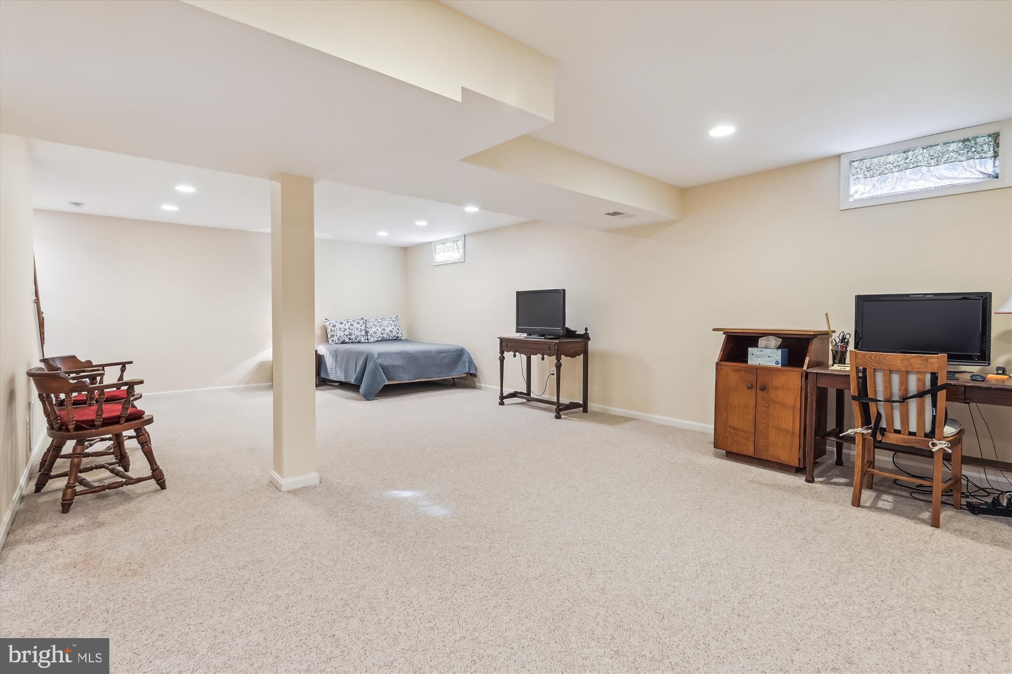 EXETER - Residential