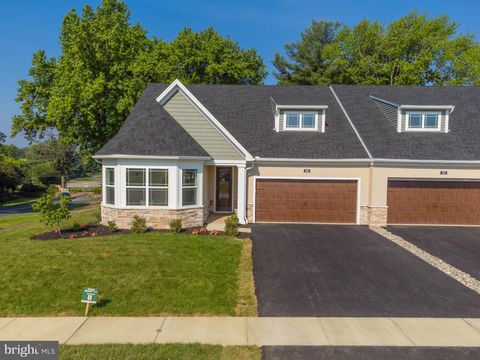 Photo of 200 Bellaride Lane #1, Millersville, PA 17551 (MLS # PALA2047864)