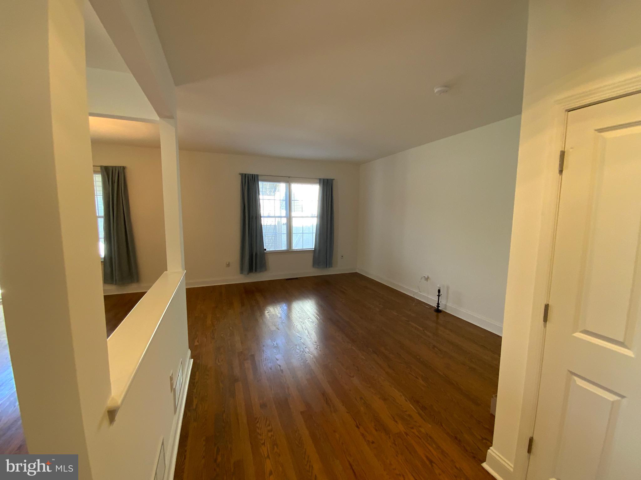 ARONDALE - Residential