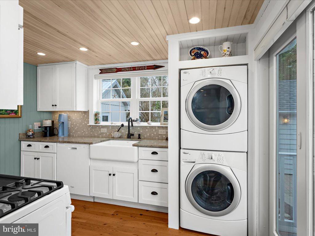 FISHING CREEK - Residential