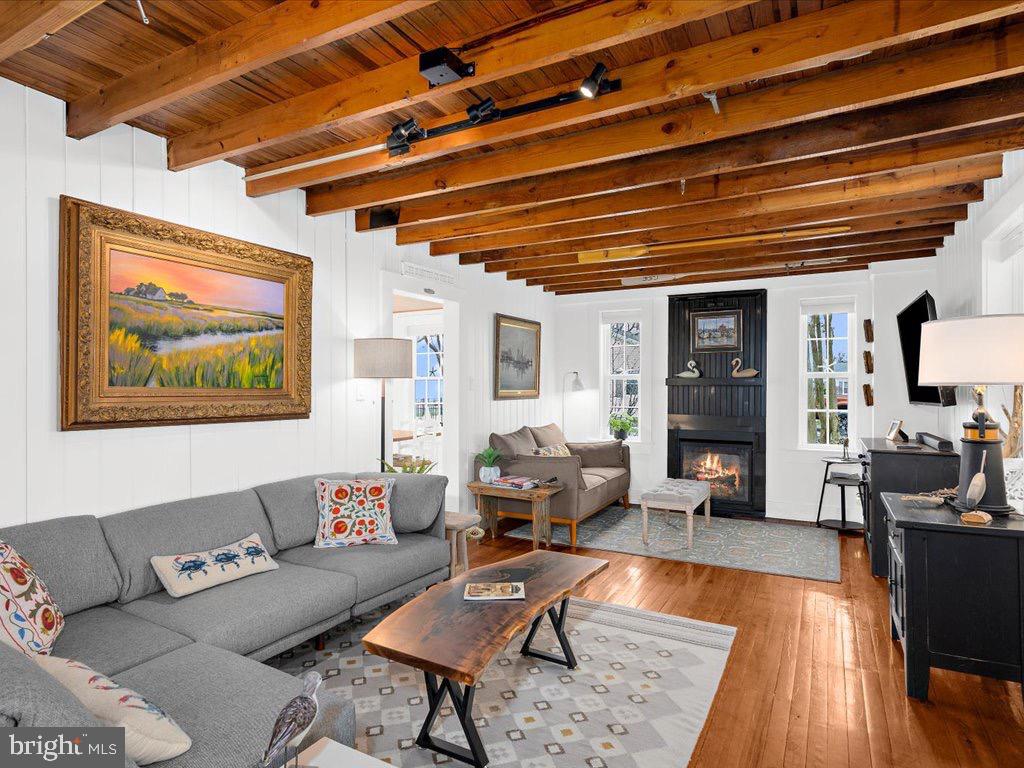 FISHING CREEK - Residential