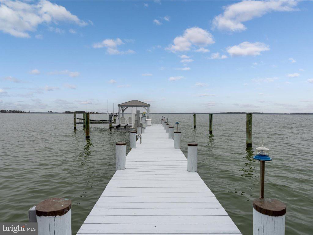 FISHING CREEK - Residential