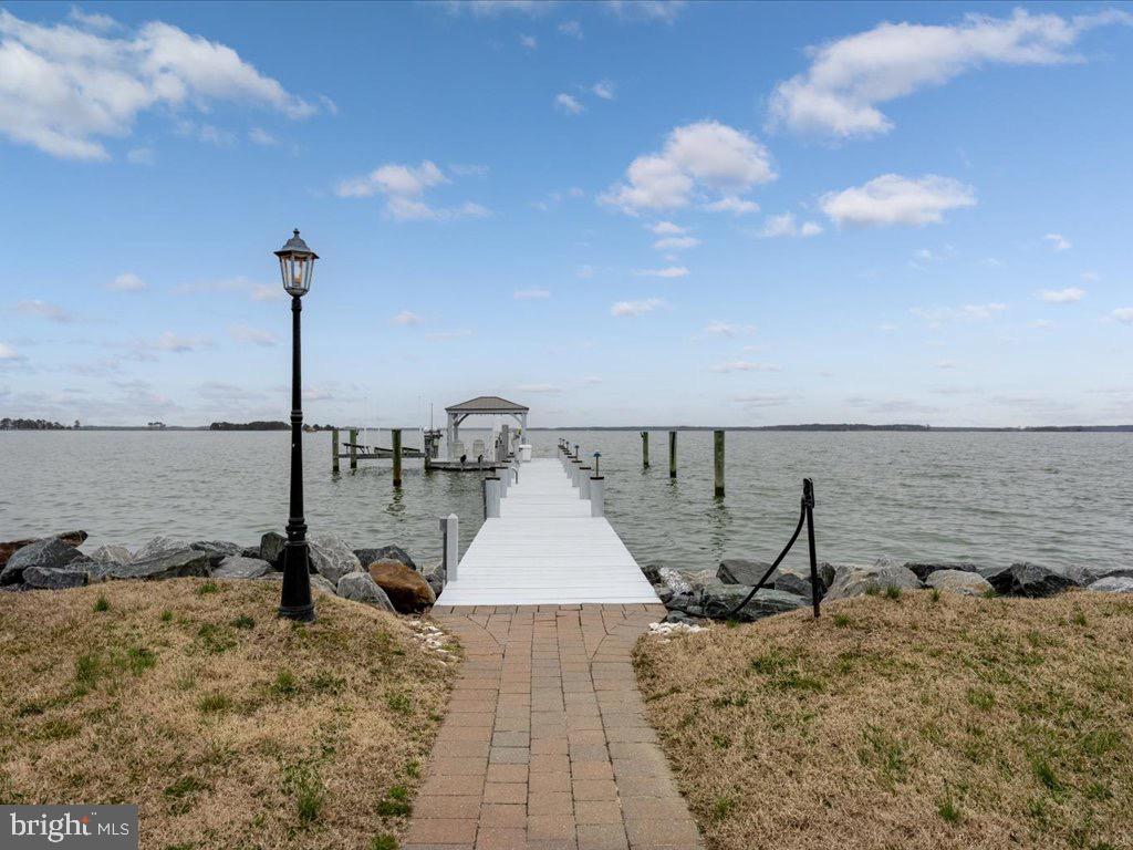 FISHING CREEK - Residential