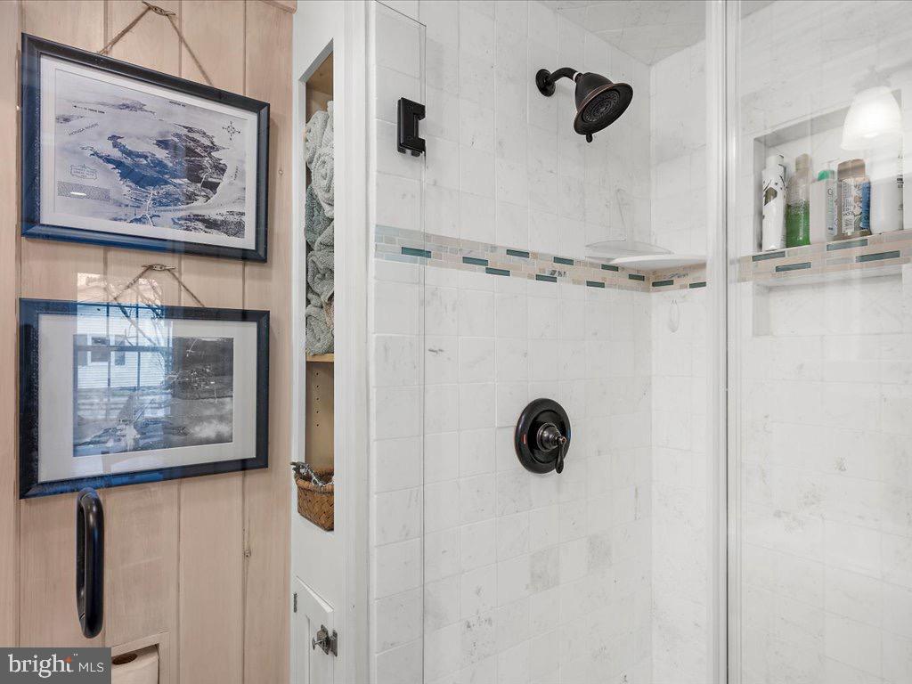 FISHING CREEK - Residential