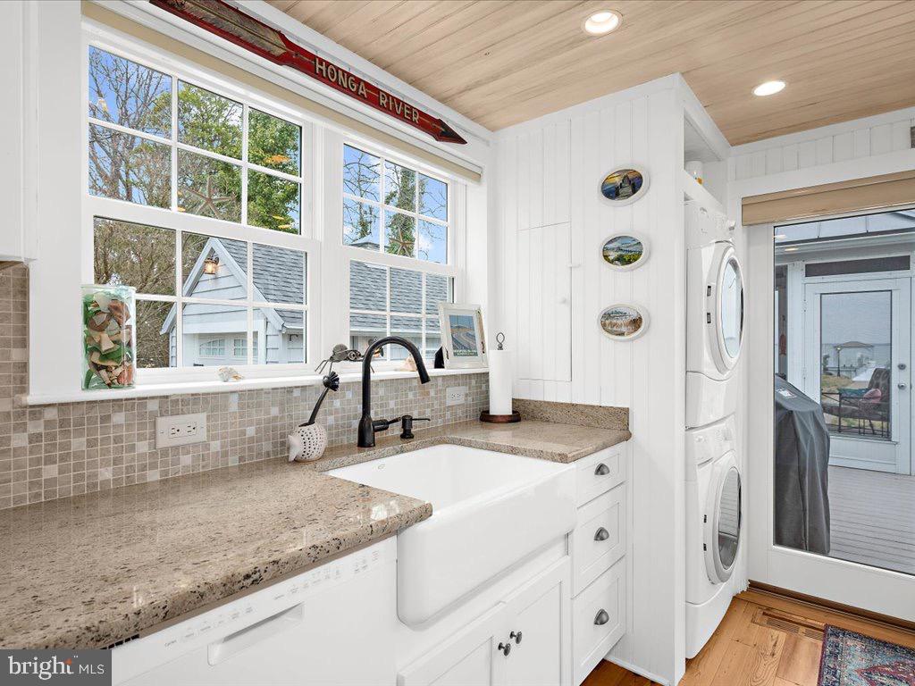 FISHING CREEK - Residential