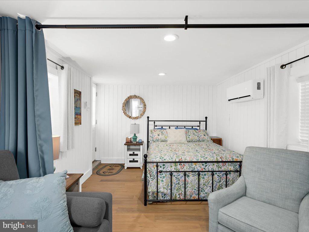 FISHING CREEK - Residential