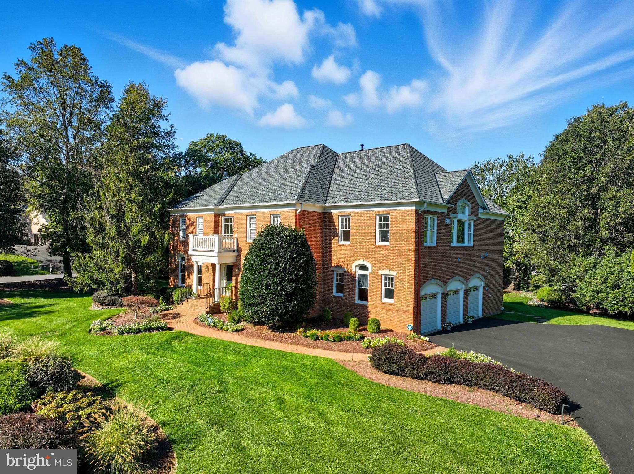 WILLOW CREEK ESTATES - Residential