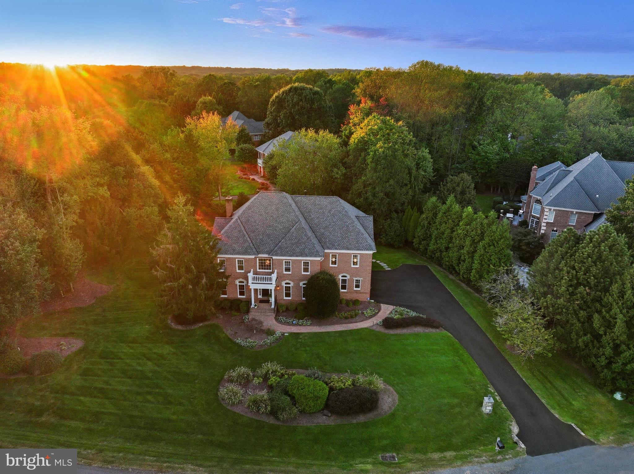 WILLOW CREEK ESTATES - Residential