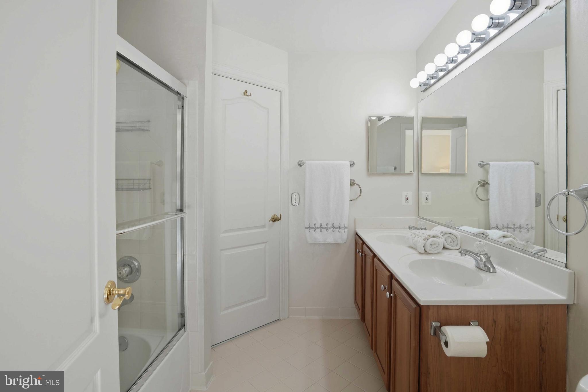 WILLOW CREEK ESTATES - Residential