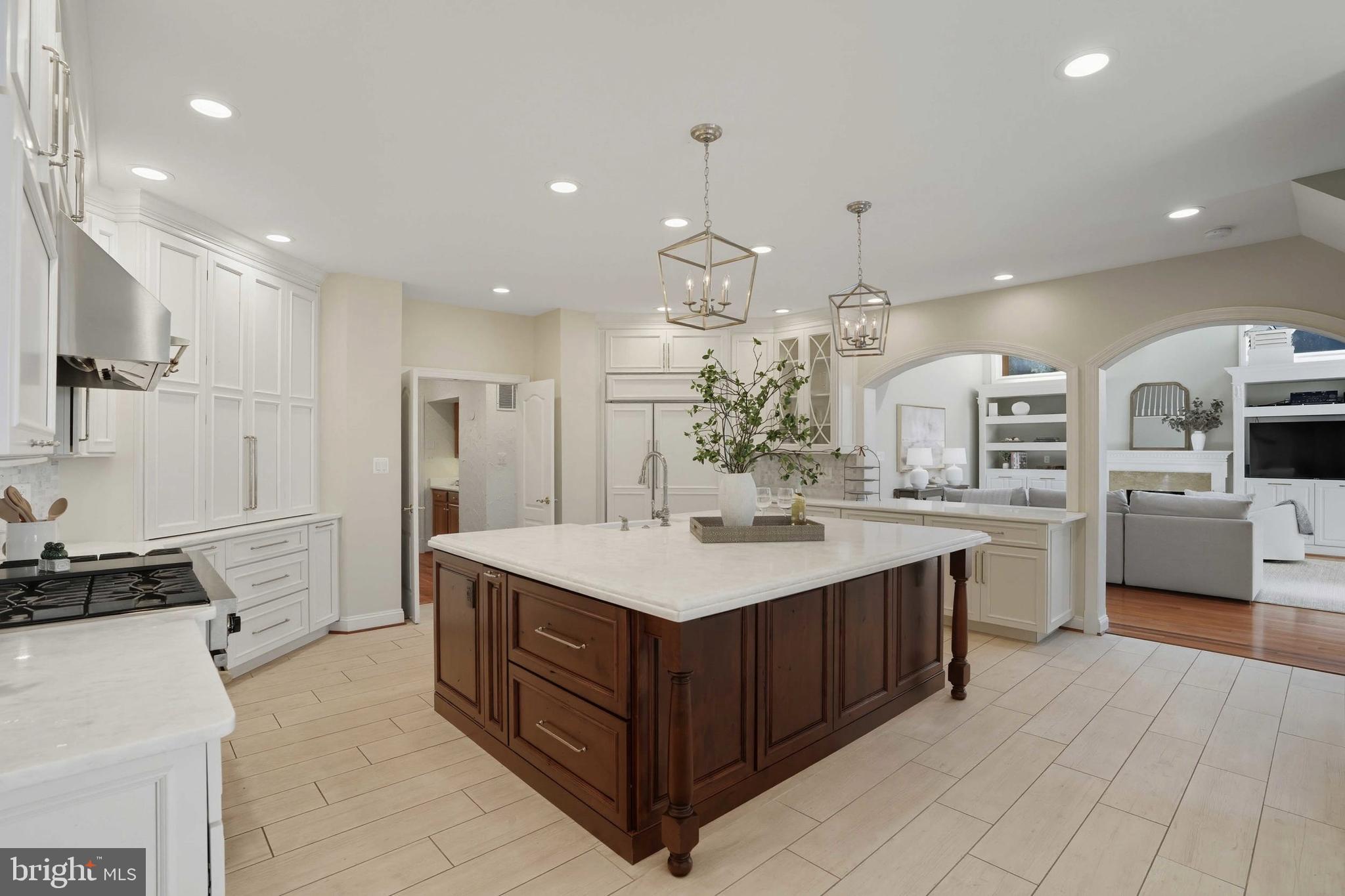 WILLOW CREEK ESTATES - Residential