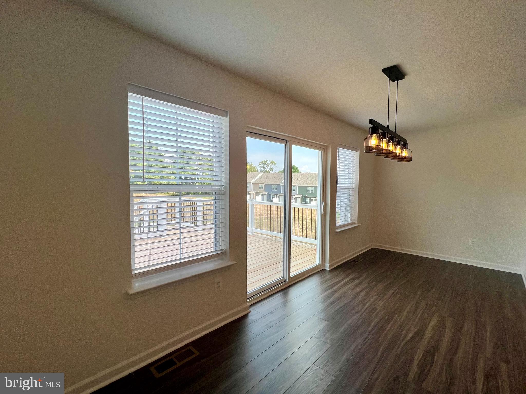 TOWNES AT TATE MANOR - Residential Lease