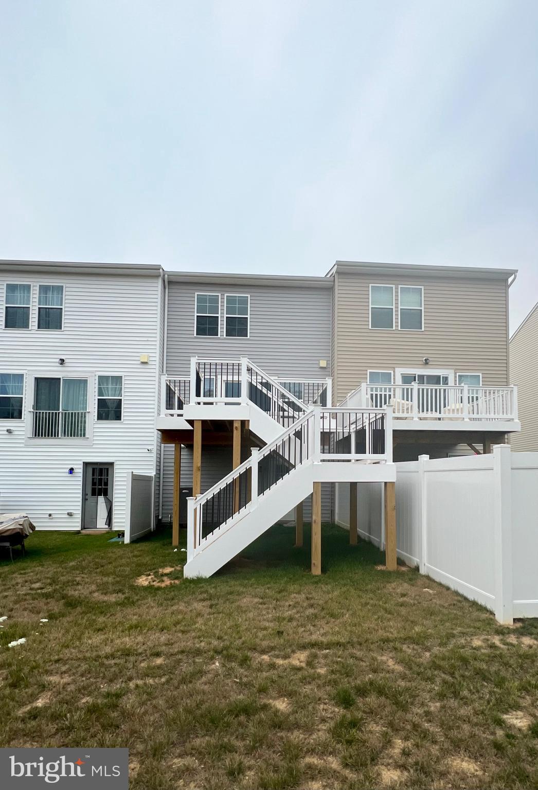 TOWNES AT TATE MANOR - Residential Lease