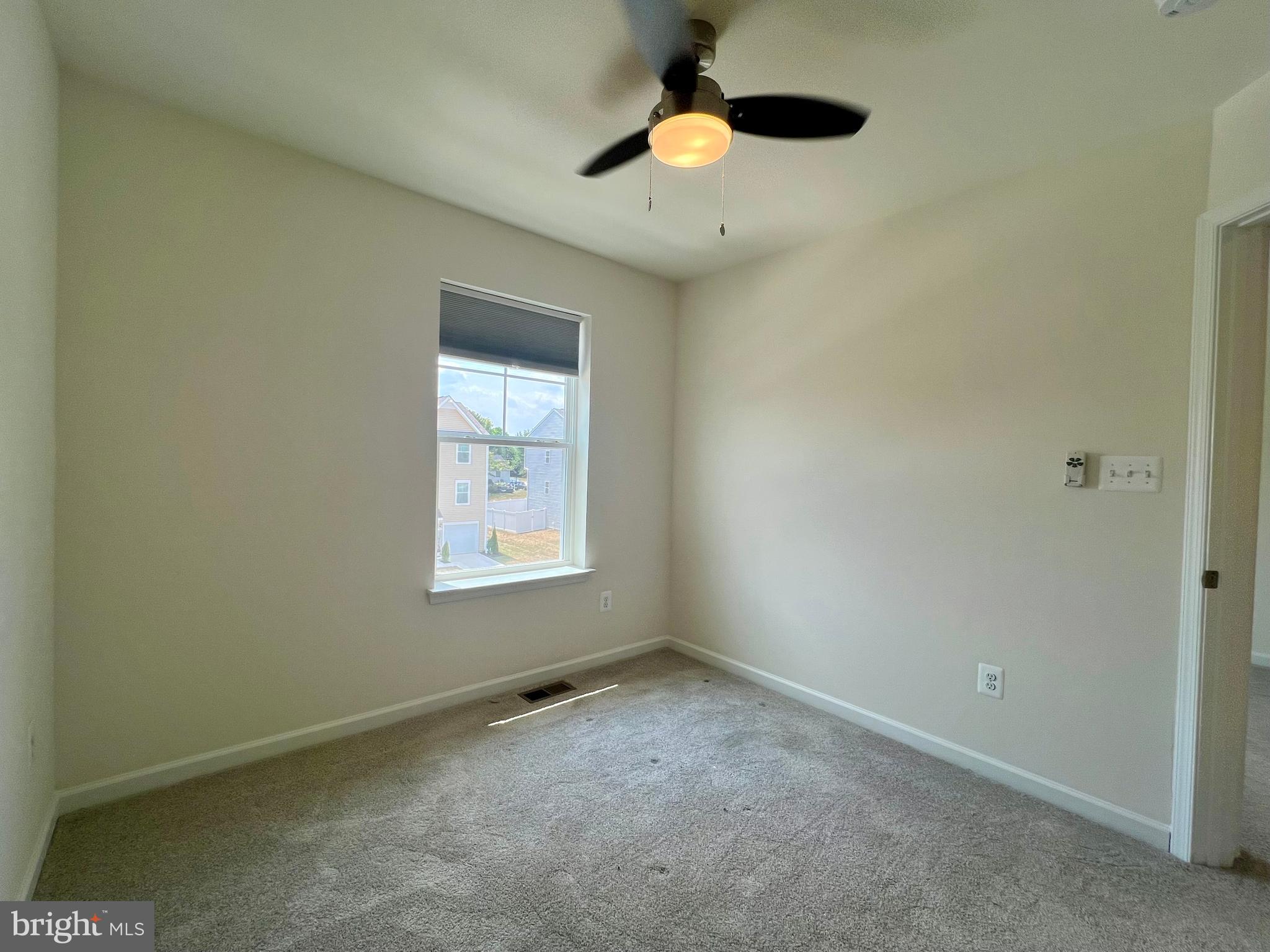 TOWNES AT TATE MANOR - Residential Lease